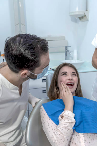 Best Weekend Emergency Dentist in Ivanhoe, CA