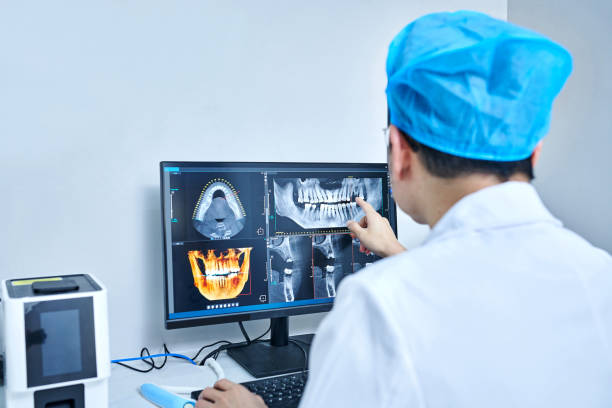 Best Cosmetic Emergency Dentistry in Ivanhoe, CA
